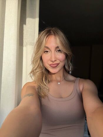 Full leaked Sandractive private onlyfans photo