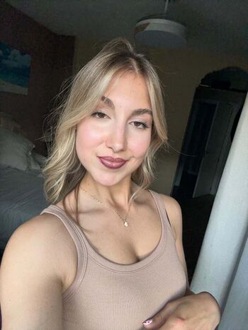 Full leaked Sandractive private onlyfans photo