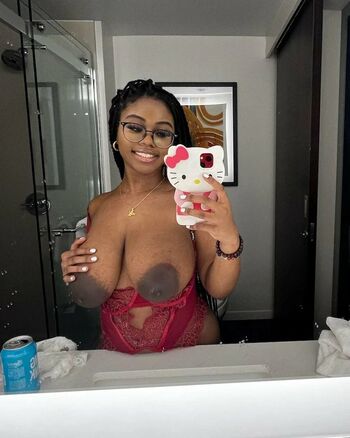 Full leaked Santassweetest private onlyfans photo