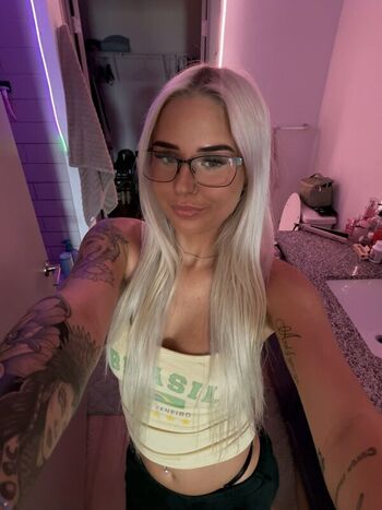 Full leaked Sariahxxx private onlyfans photo