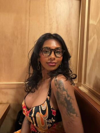 Full leaked Sarikka raman private onlyfans photo