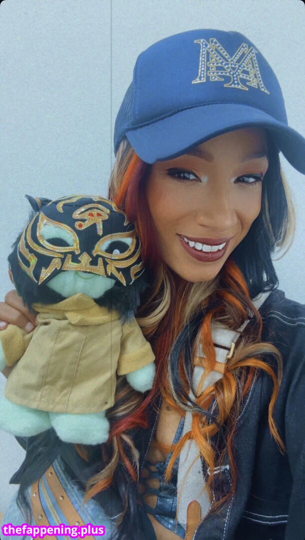 Sasha Banks
