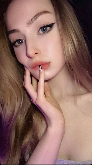 Full leaked Sassynessa private onlyfans photo