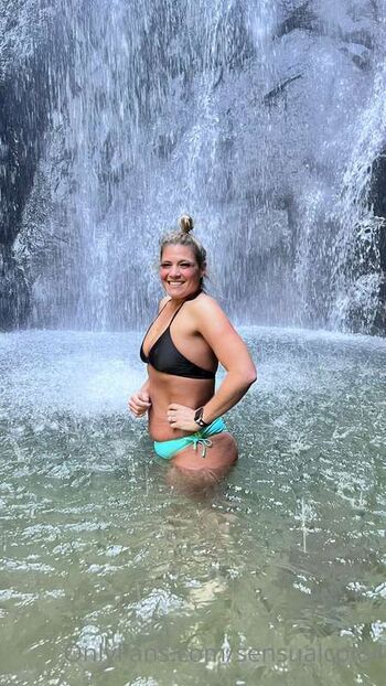 Full leaked Sensualcpl private onlyfans photo