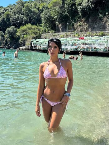 sevdaliza