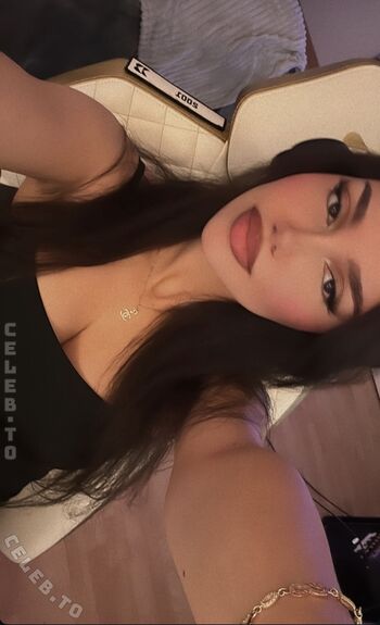 Full leaked Shakiravv page private onlyfans photo