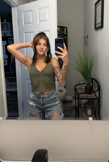 Shaniamarie03