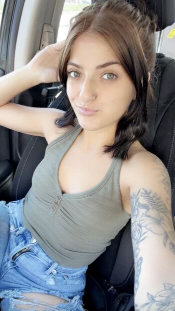 Shaniamarie03