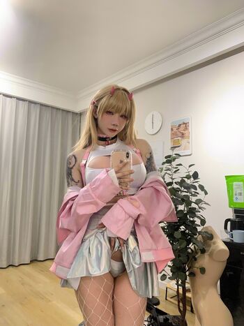 Full leaked Shiliuyelei private onlyfans photo