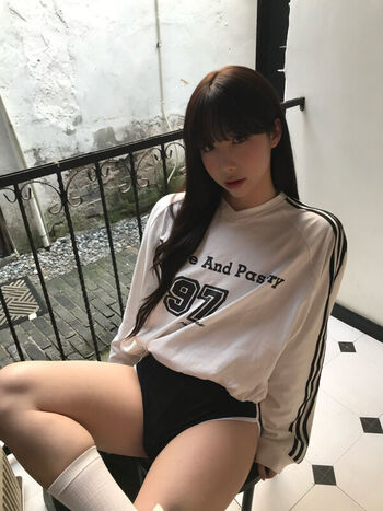 Full leaked Shiliuyelei private onlyfans photo