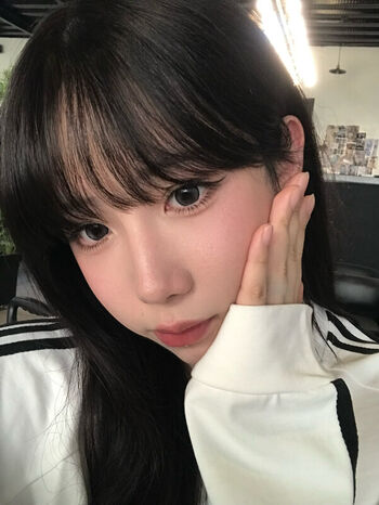 Full leaked Shiliuyelei private onlyfans photo