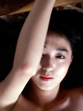 shiraishi hitomi