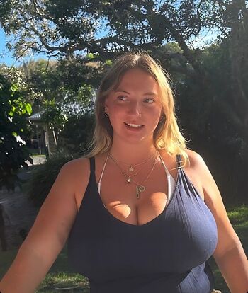 Full leaked Shonacolson private onlyfans photo