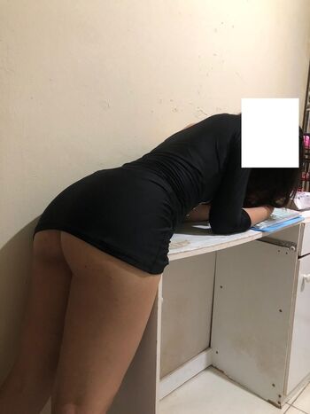 Show Your Girlfriend