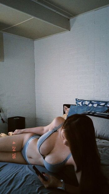 Full leaked Shrimp wu page private onlyfans photo