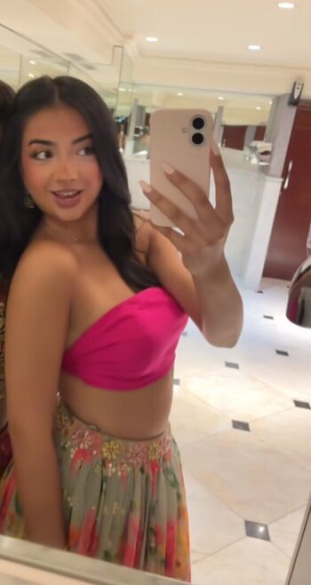 Full leaked Sienna sidhu private onlyfans photo