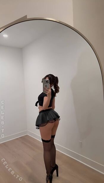 Full leaked Slayeas private onlyfans photo