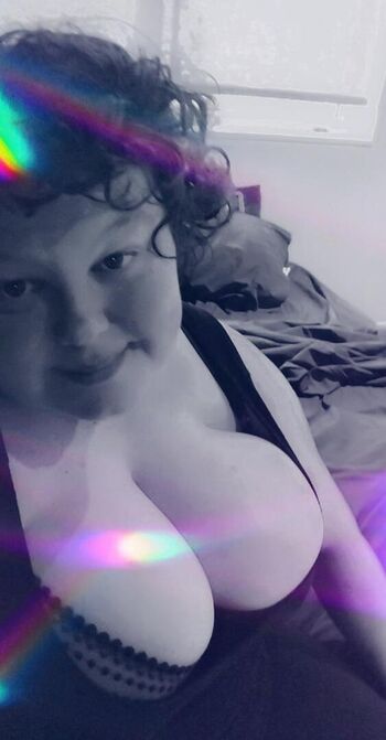 Full leaked Snaphappyadventurer private onlyfans photo