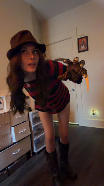 Full leaked Soggyalien private onlyfans photo