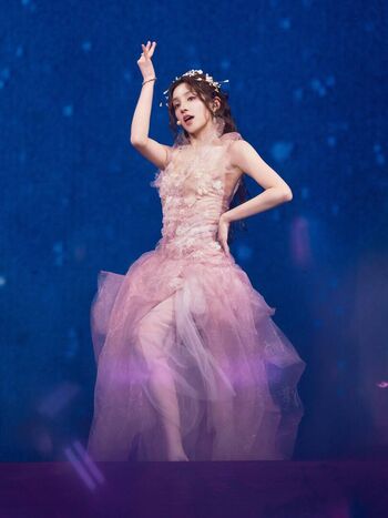 Song Yuqi