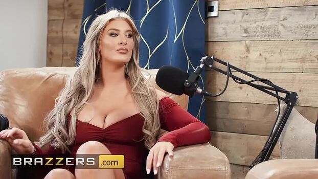 Full leaked Sophi spice private onlyfans photo