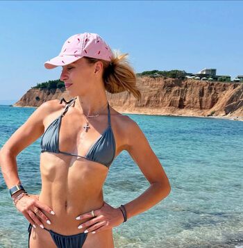 Full leaked Sophia floersch private onlyfans photo