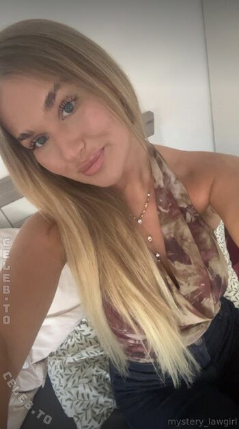 Full leaked Sophiaa private onlyfans photo