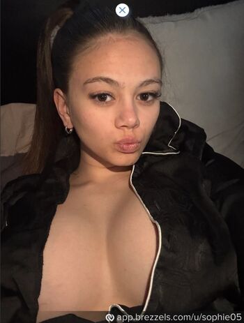 Full leaked Sophie page private onlyfans photo