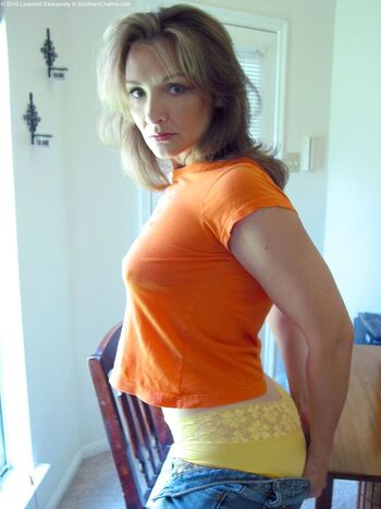 Southern-Charms Reese