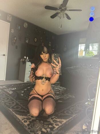 Full leaked Sweetmuffiins  page private onlyfans photo