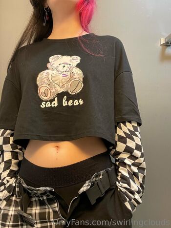 Full leaked Swirlingclouds private onlyfans photo
