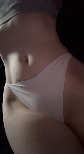 Full leaked Sylveevt private onlyfans photo