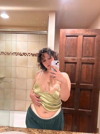 Full leaked Symone blust private onlyfans photo