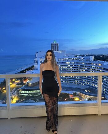 Full leaked Syrianaagodessa private onlyfans photo