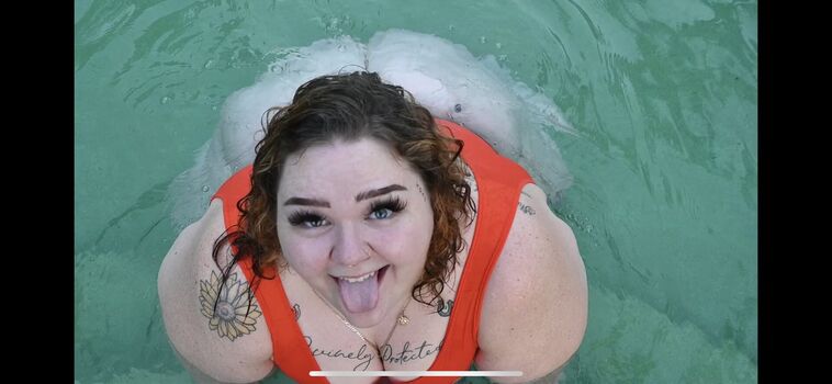 Full leaked Tallglassofjess private onlyfans photo