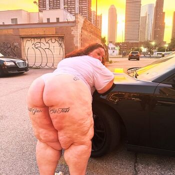 Full leaked Tallglassofjess private onlyfans photo