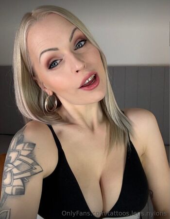 Full leaked Tattoos legs nylons private onlyfans photo