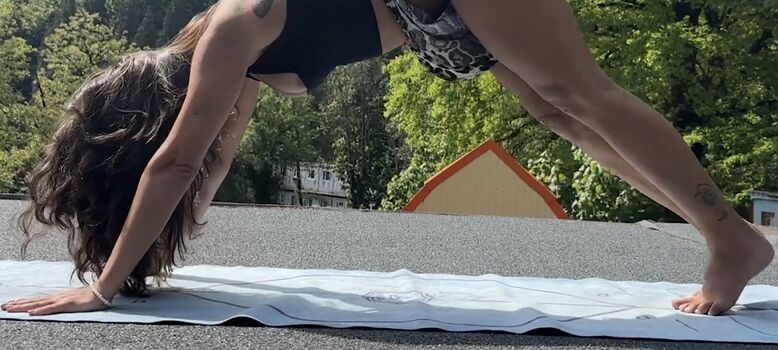 Thais-Yoga