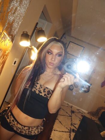 Full leaked Thea hail private onlyfans photo