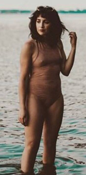 Full leaked Theanniepotts private onlyfans photo