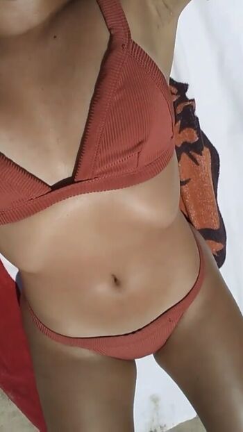 Full leaked Theanniepotts private onlyfans photo