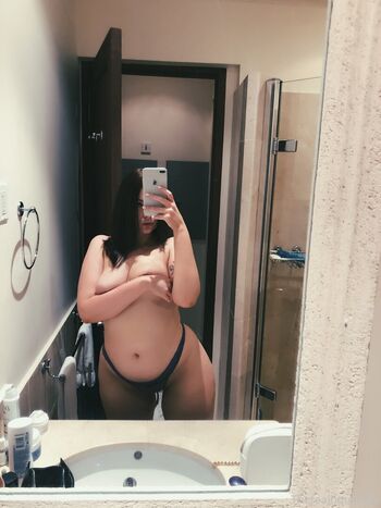 Full leaked Therealhquinn private onlyfans photo