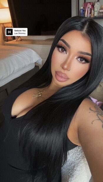 Full leaked Thick baddie oxashhley private onlyfans photo