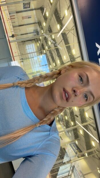 Full leaked Tommi rose page private onlyfans photo