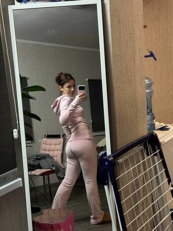 Full leaked Tvoya van private onlyfans photo