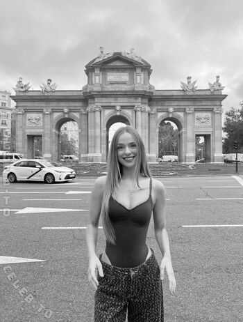 Full leaked Twin melody page private onlyfans photo
