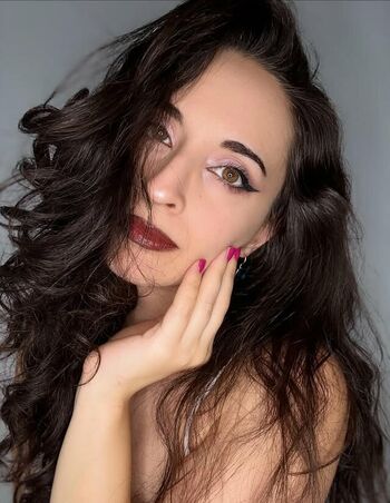 Full leaked Unasemplicefra private onlyfans photo