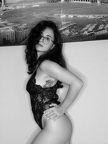 Full leaked Unasemplicefra private onlyfans photo