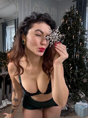 Full leaked Unrealspicegirl private onlyfans photo