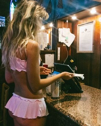 Full leaked Valentiinarose private onlyfans photo